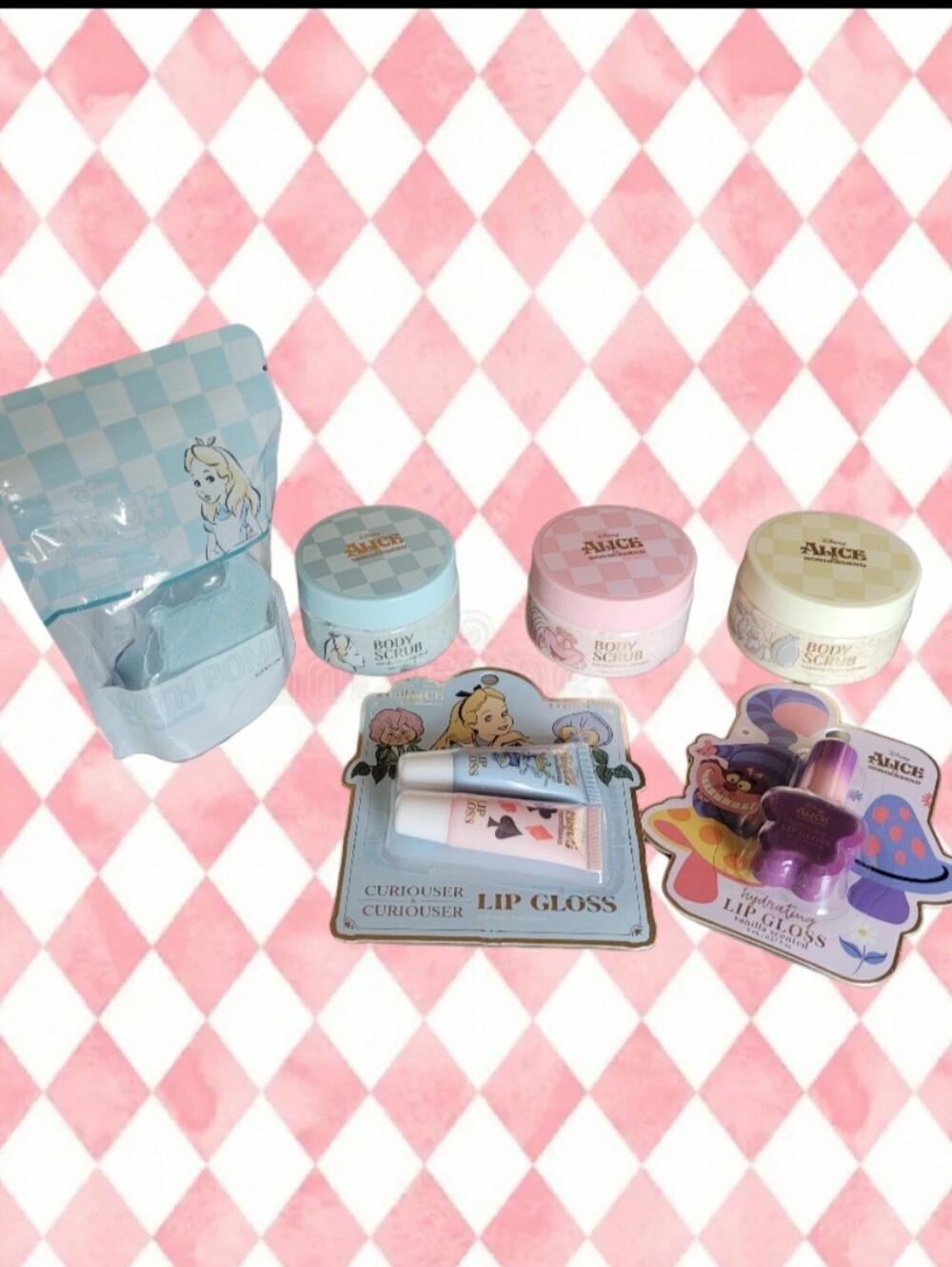 DISNEY ALICE IN WONDERLAND BATH & BEAUTY LOT BODY SCRUBS LIP GLOSSES & BATH BOMB